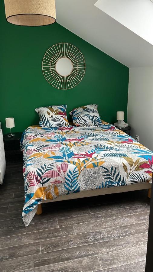 Charmante Maison A Deux Pas De La Mer Gouville-sur-Mer Екстериор снимка